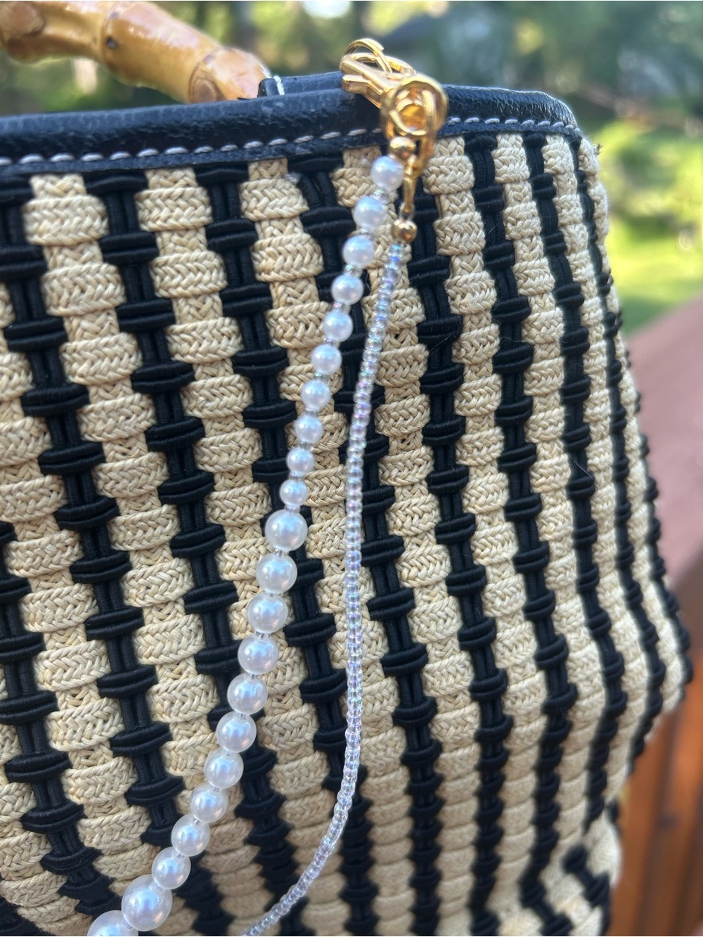Handmade Pearl Bag Chain - Picture 2 of 4